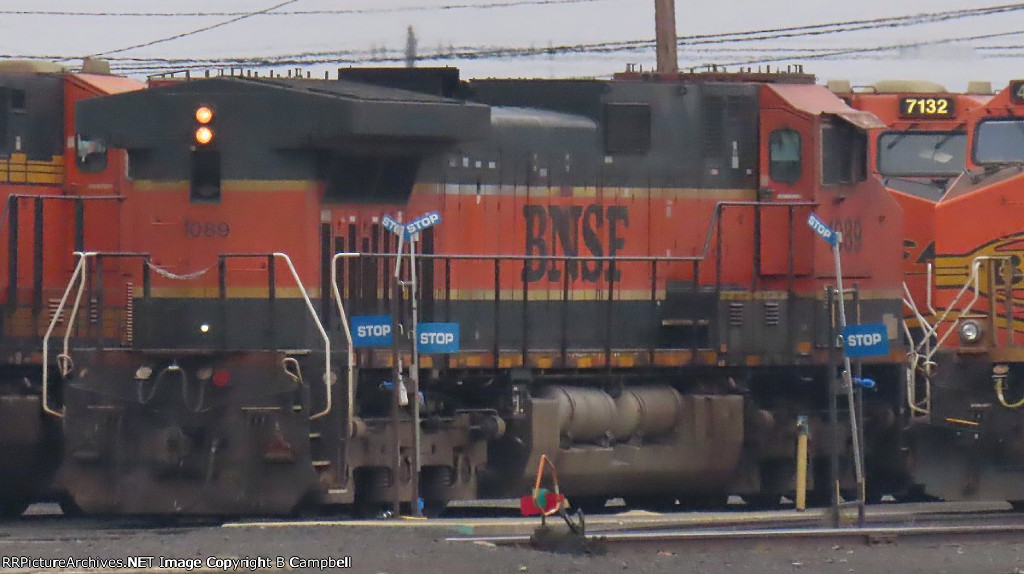 BNSF 1089